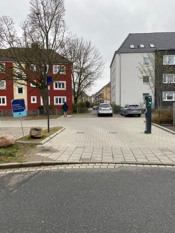 Zentral Gelegene 2 Zi. Wohnung Naehe Innenstadt/Hbf Вольфсбург Экстерьер фото